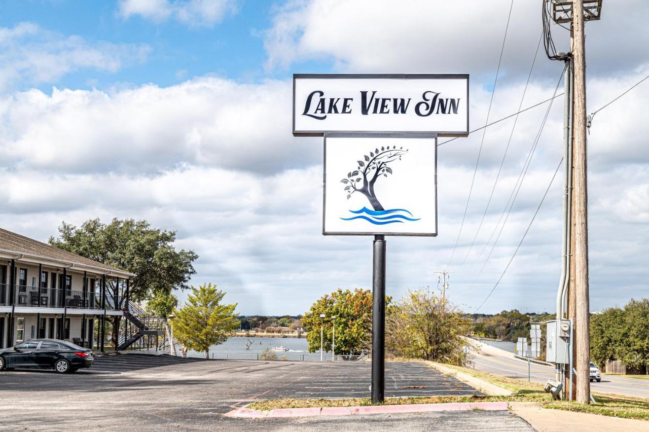 Lake View Inn Granbury Luaran gambar