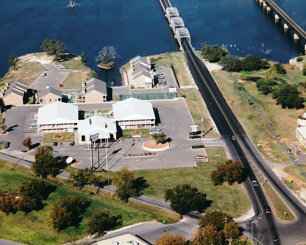 Lake View Inn Granbury Luaran gambar